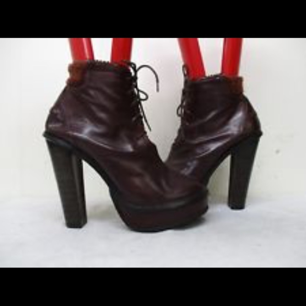 Opening Ceremony Laetitia 2 Lace Up Lug Boots - Picture 1 of 8